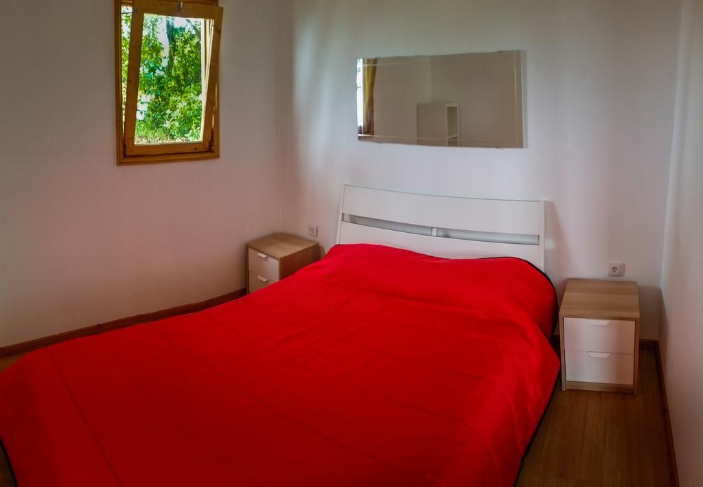 ולאס Intact Farm Resort מראה חיצוני תמונה